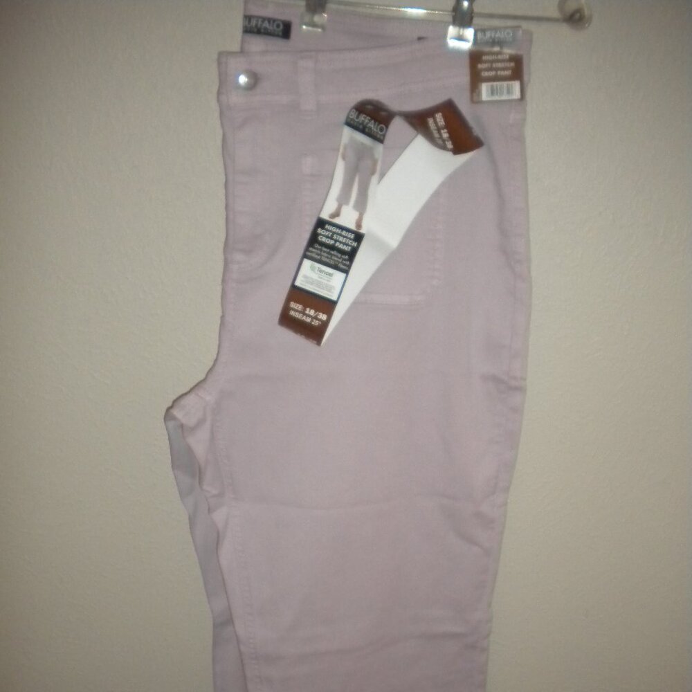 Buffalo Women's Size 18/38 High Rise Brigette Soft Stretch Tencel Crop Pants NWT - Picture 2 of 4